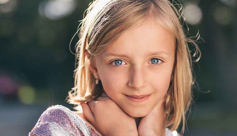 How To Give Your Child Emotional Support Through Divorce